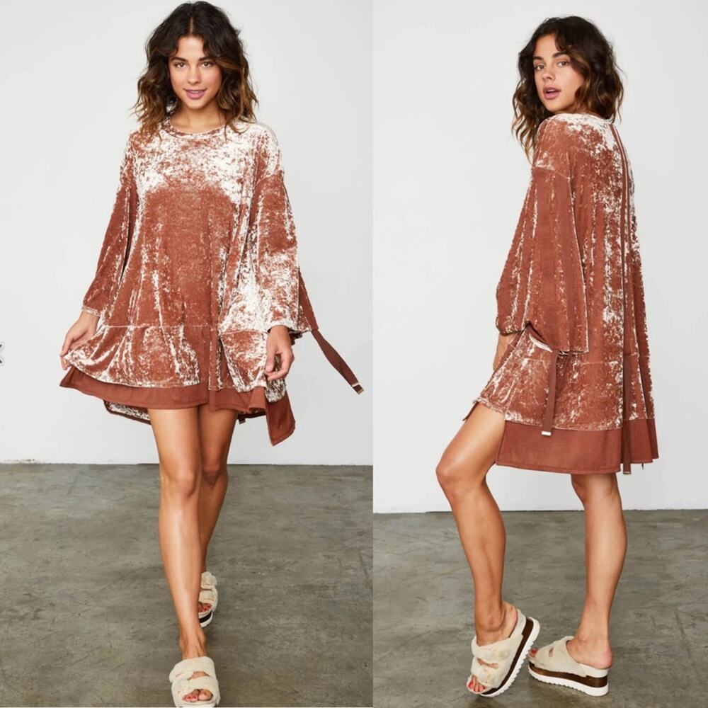 We Are HAH PHAHt City Mini Dress in Rose Gold Crushed Velvet Women’s XS $248